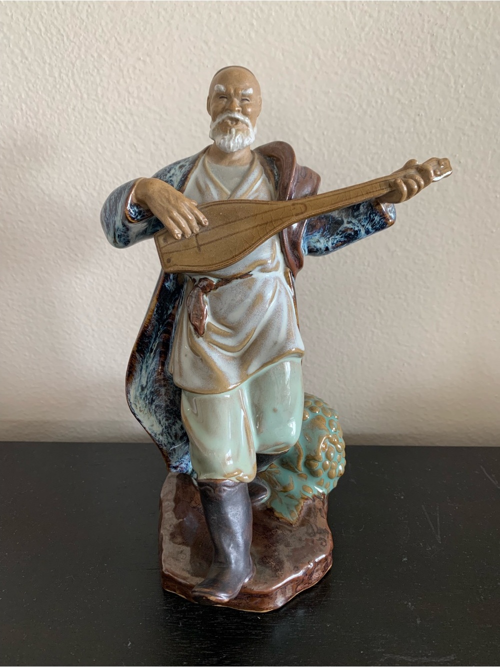 Vintage Shiwan Chinese Mudman Figurine Playing Lute Musician Guitar